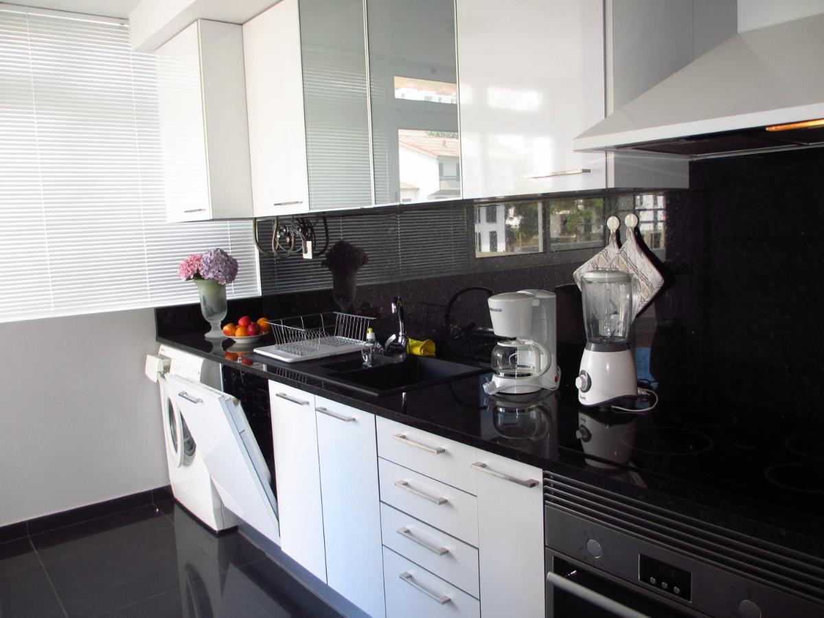 Tranquil Ocean View Apartment Funchal  Bagian luar foto